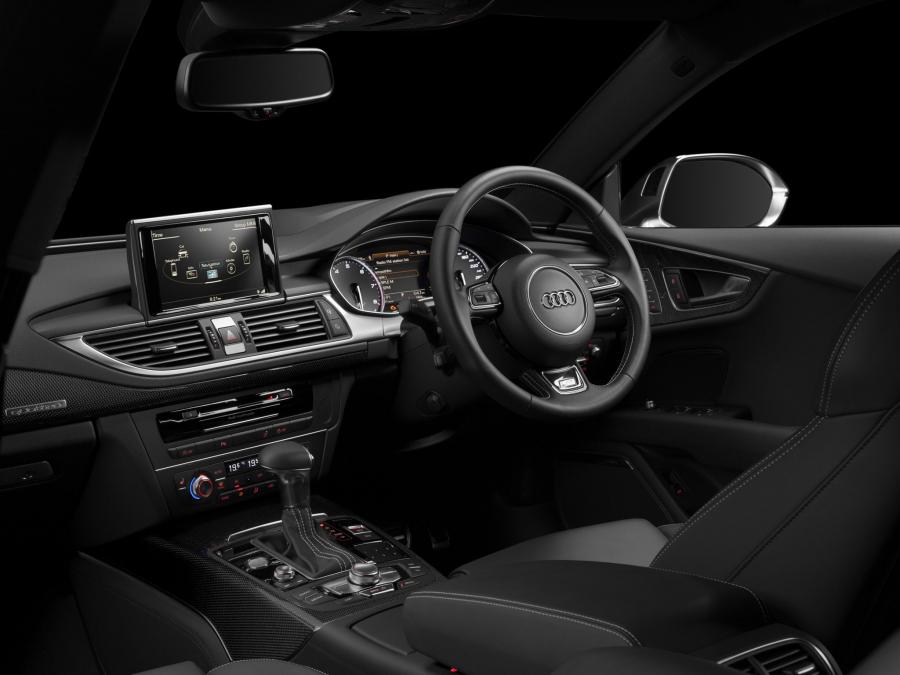 Торпедо Audi S7 Sportback 2012 года  (AU) (фото 8 из 9)